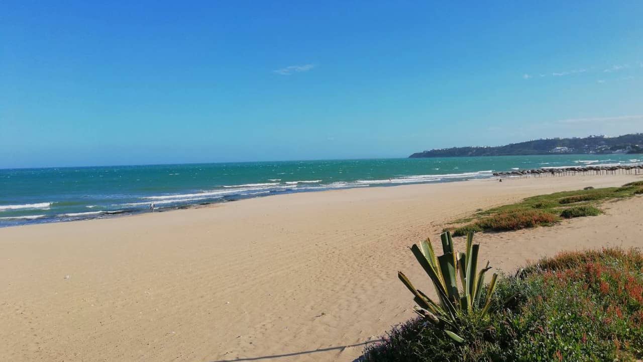 plage de Marsa en Tunisie