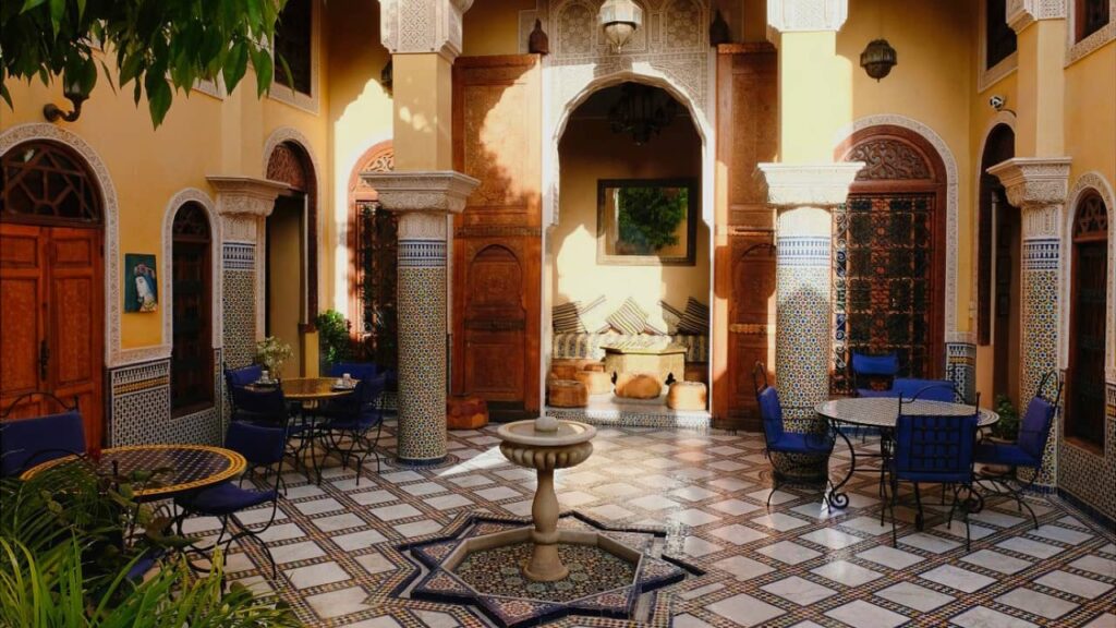 Hôtel Riad Layalina Fes Maroc patio